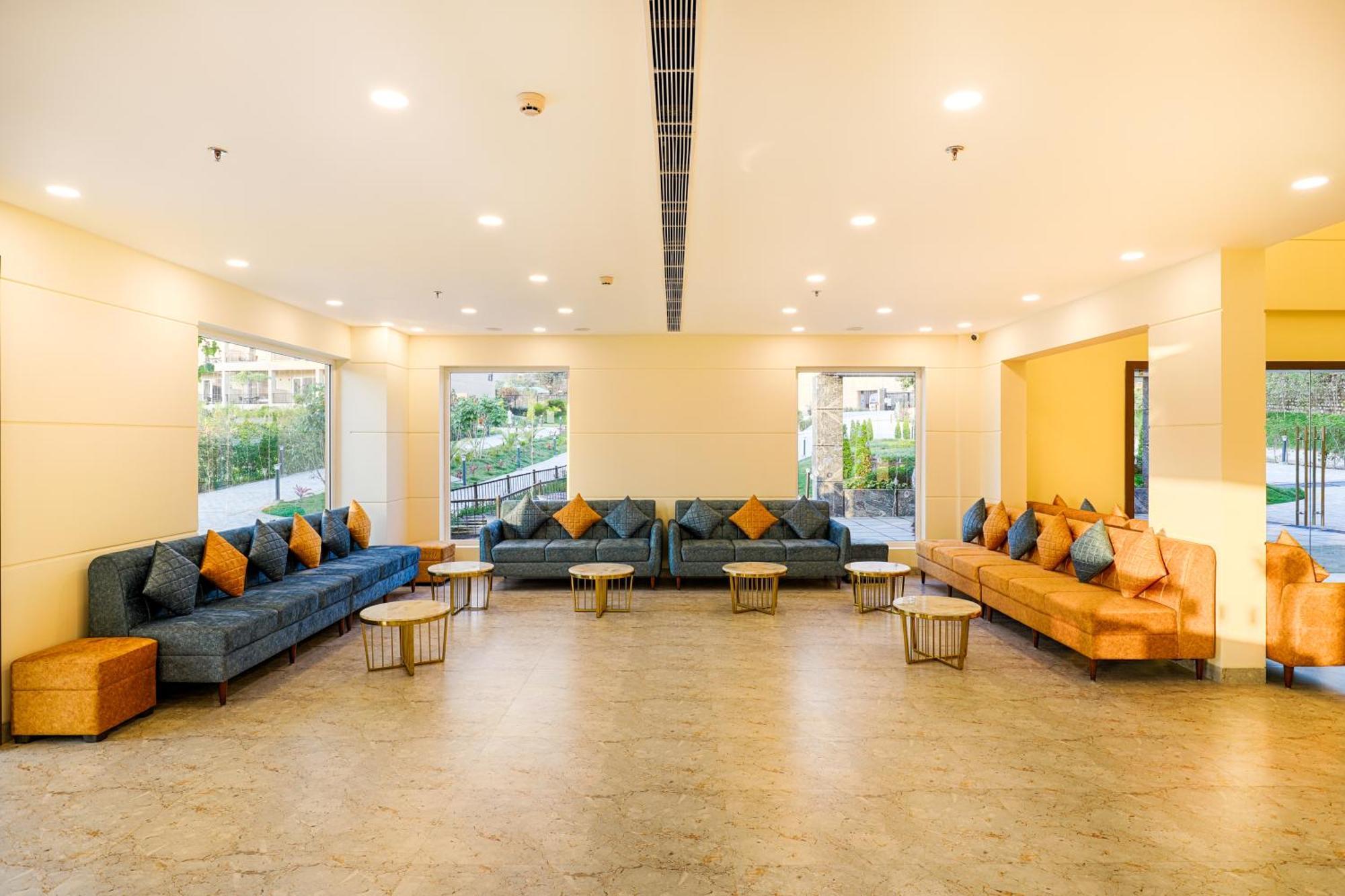 Hotel Club Mahindra Patkote Nainital Exteriér fotografie
